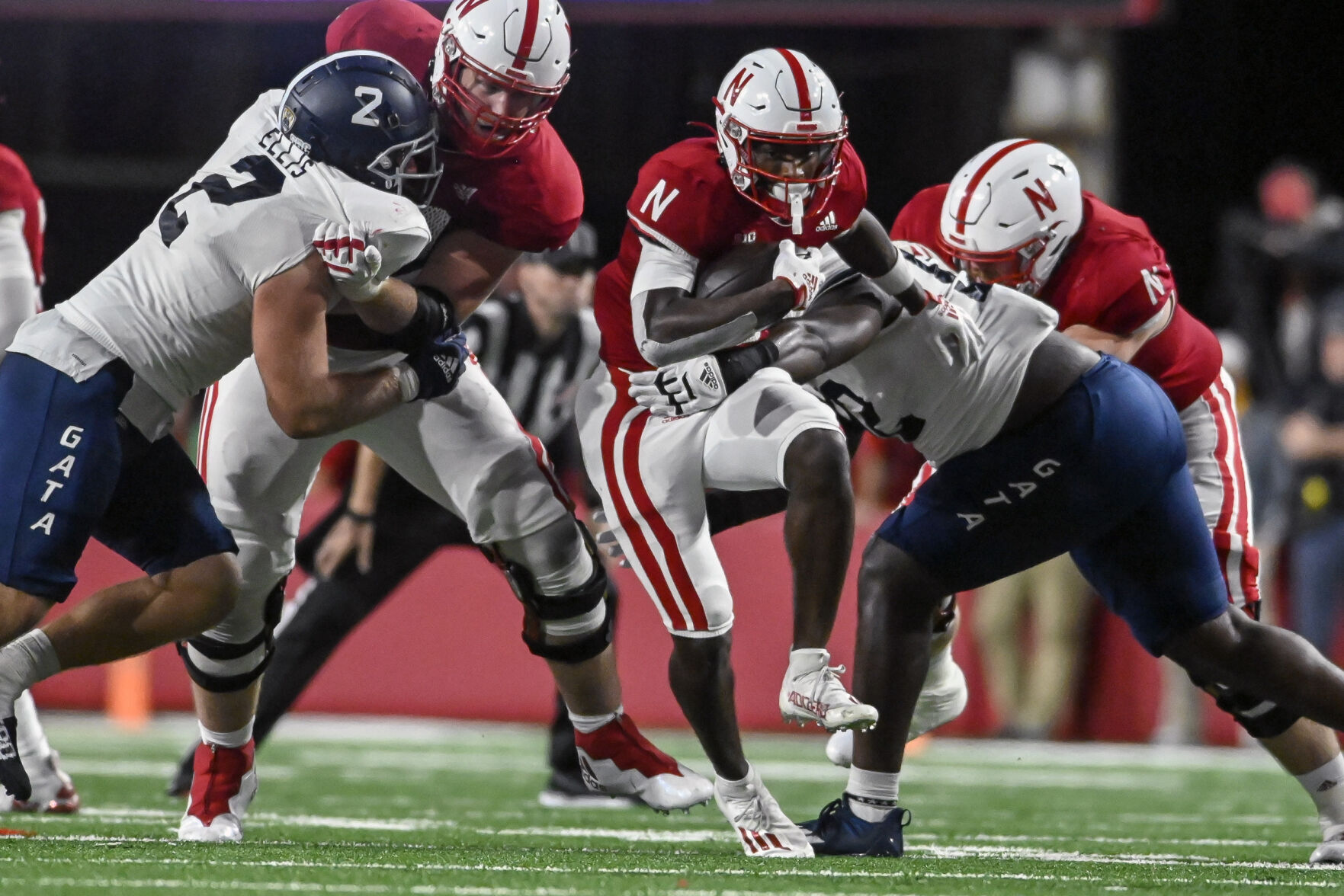 091122-HuskerFball29.jpg